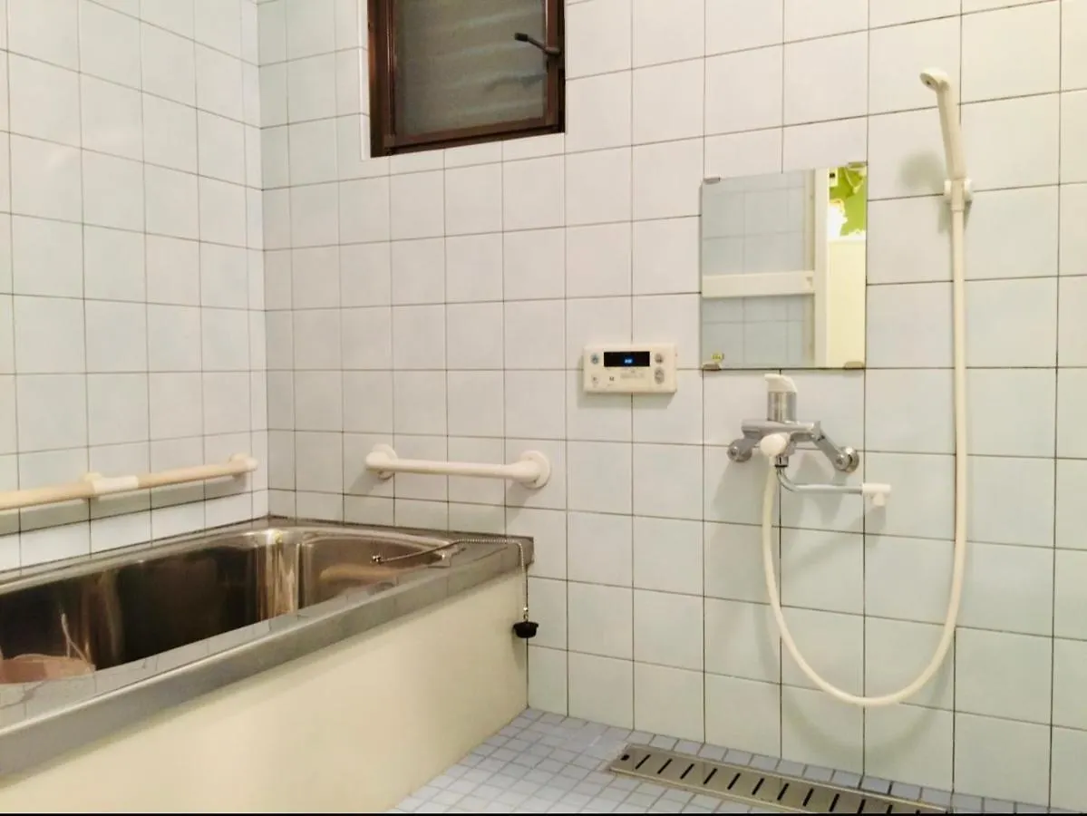 Lamp House Apartment Osaka Homestay