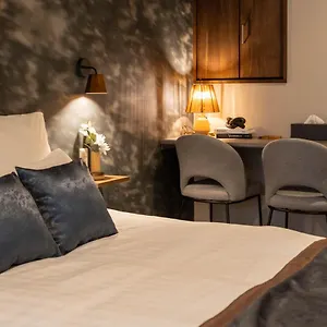 Bijou Classic Apartment